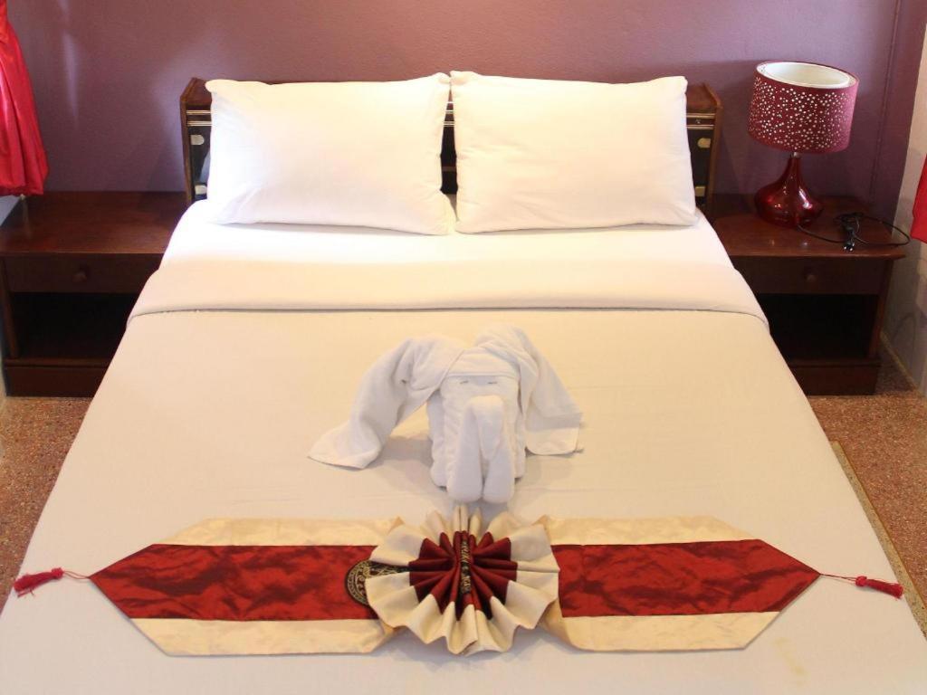 'צ'אוונג ביץ Baan Suan Sook Resort מראה חיצוני תמונה